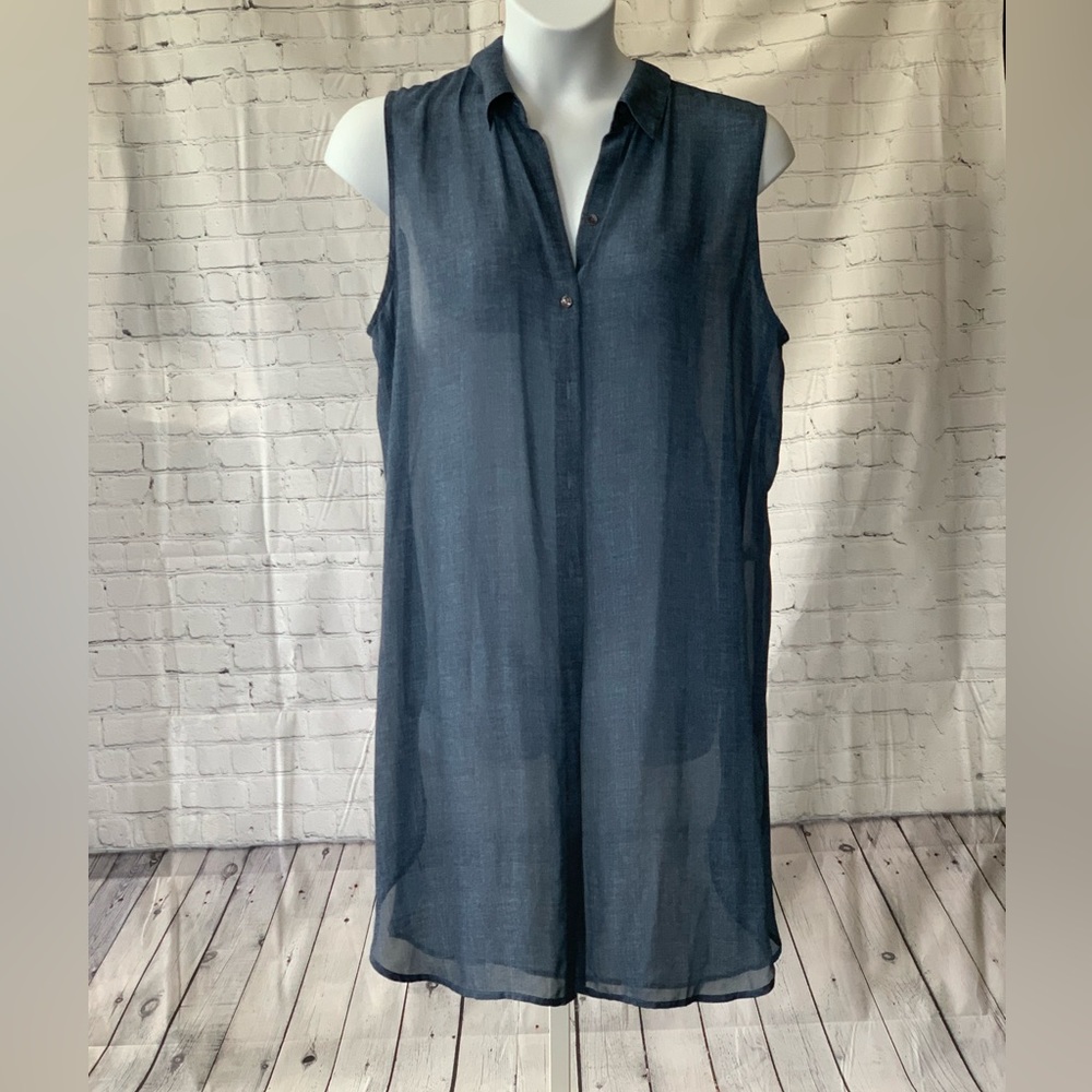CHICO’S (Size 3) Sheer Button Down Sleeveless Blouse